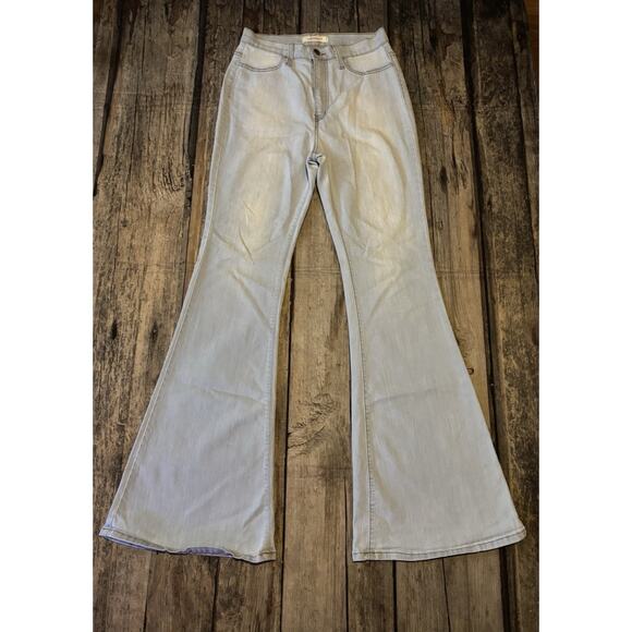 Vibrant MIU Flared Light Blue Denim Flare Bell Bottom Jeans Womens Size 9 / W28 - Picture 1 of 9
